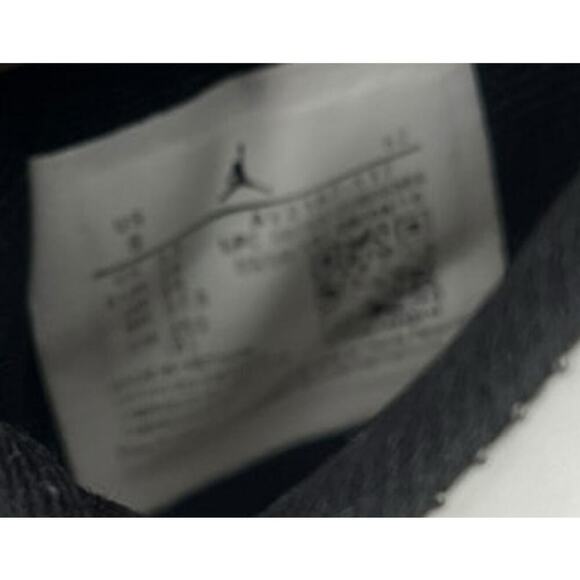 Womens Air Jordan 11 Retro Low 'Legend Blue' 2021 Size 8 528896-117 - Picture 6 of 6